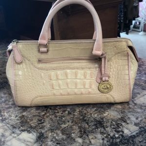 Brahmin cream pink reptile leather purse 9”x6”x4”